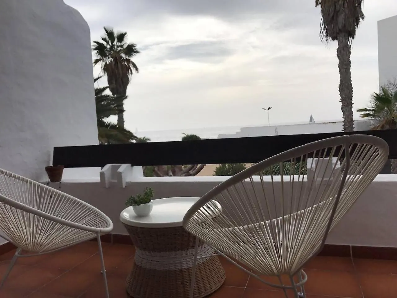 La Playita, Primera Linea De Mar contacts